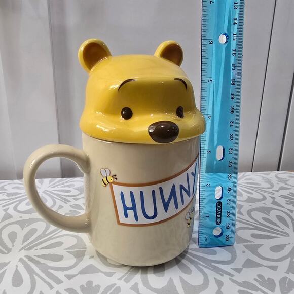Disney Winnie the Pooh “Hunny” Mug with Lid – 3D Character Top - Picture 6 of 9